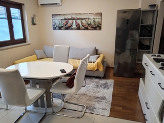 Istra, Premantura, stanovanje v pritličju na odlični lokaciji