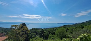  Zazidljivo zemljišče Poljane, Opatija - Okolica, 742m2