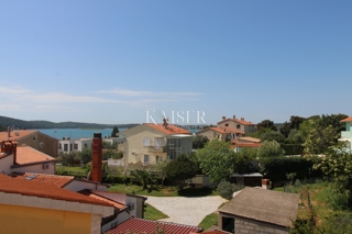 Istra, Medulin - Apartma 62m2 s pogledom na morje, le 100m od plaže