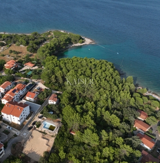 Mali Lošinj, Nerezine: Apartma s podstrešjem ob morju