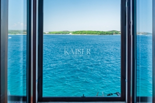 Istra, Rovinj - stanovanje 45m2 prva vrsta do morja