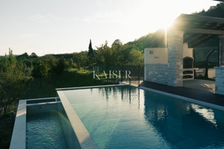 Momjan, Istra, razkošna oaza na gričih čarobnega Momjana