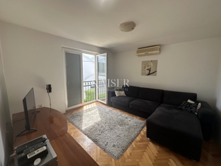 Zadar, Diklo - hiša 98 m2 ob plaži, 30 m od morja.