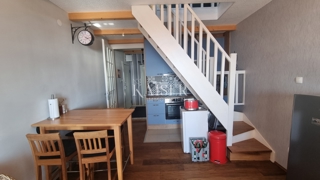 Novi Vinodolski - 2 sobno + dnevno stanovanje s čudovitim pogledom na morje