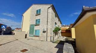 Istra, Buje, okolica - stanovanje 76m2, možnost najema in upravljanja