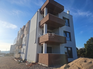 Šibenik, Brodarica - dvosobno stanovanje 72,30 m2 v novogradnji v bližini plaže Rezalište