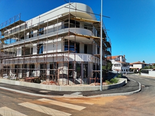 Istra, Umag, stanovanje v novogradnji 84 m2, prvo nadstropje, dvigalo