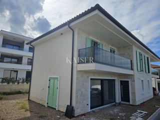 Hiša Malinska, Malinska-Dubašnica, 140m2