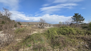 Crikvenica, Selce - kmetijsko zemljišče na robu gradbenega območja