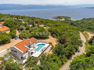 Otok Krk, Risika - luksuzna vila 400 m od morja