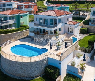 Luksuzna vila z bazenom prva vrsta ob morju - Crveni vrh