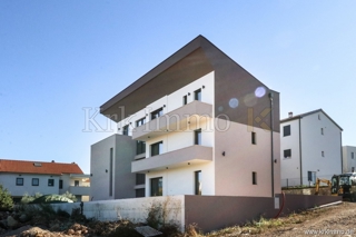 Nov penthouse s pogledom na morje v mestu Krk!