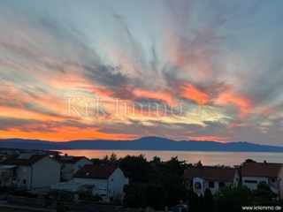 Moderno stanovanje z razgledom na morje!