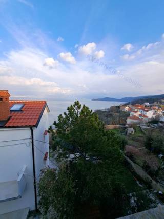 Vrbnik - Dvojna kamnita hiša za prenovo