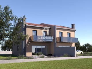 Dvojček hiša v bližini Buja