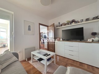 Dupleks stanovanje z garažnim parkirnim mestom v Umagu