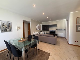 Prenovljeno stanovanje z dvigalom v centru Novigrada