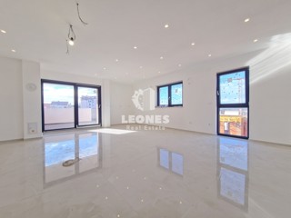 Trisobno stanovanje s pogledom na morje v okolici Umaga