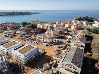Moderno opremljen apartma 200 m od morja in plaže v Lovrečici, blizu Umaga