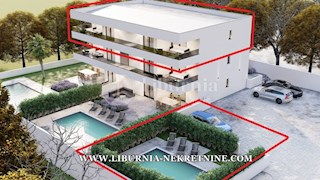 Krk, Malinska. Penthouse stanovanje v 2. nadstropju, z bazenom, 700 metrov od morja