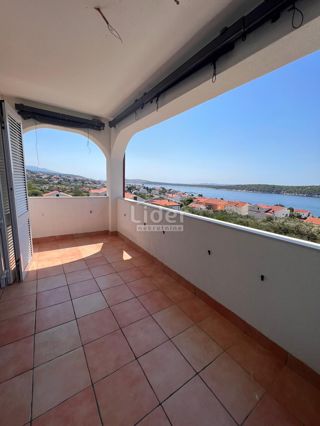 Apartma Barbat na Rabu, 64m2