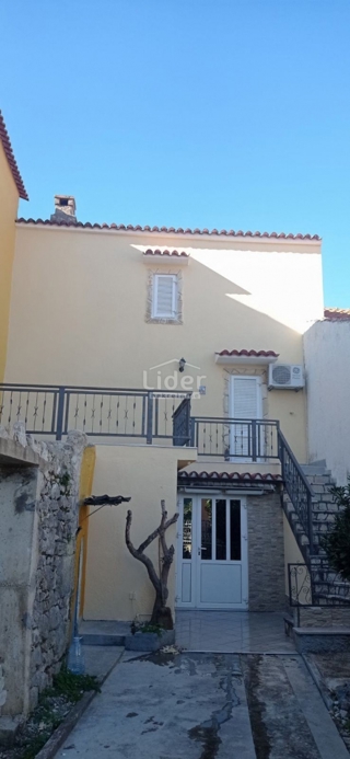 Hiša Omišalj, 90m2