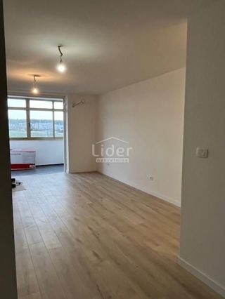 Stanovanje Novigrad, 90m2