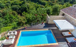 Hiša Dobrinj, 287m2