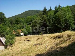 Zemljišče Begovo Razdolje, 702m2