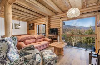 Hiša Delnice, 251m2