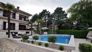 Hiša Malinska, 150m2