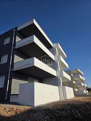 Apartma Novalja, 93m2