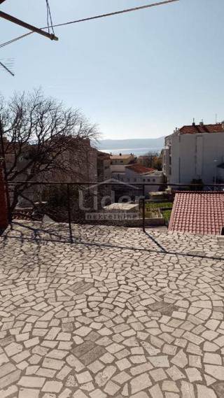 Hiša Novi Vinodolski, 260m2