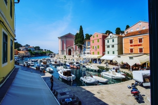 Poslovni prostor Veli Lošinj, 54m2