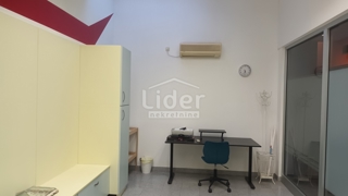 Poslovni prostor Viškovo, 23m2