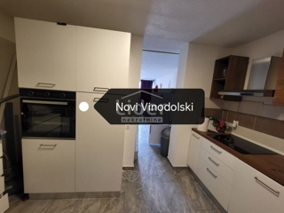 Stanovanje Novi Vinodolski, 75m2