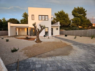 Hiša Barbat na Rabu, 135m2