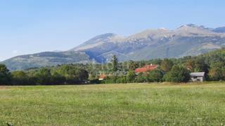 Zemljišče Podhum, 1350m2