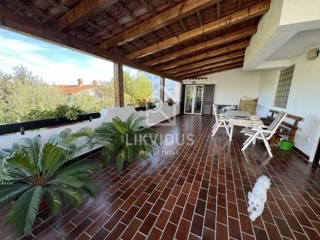 Hiša Pješčana Uvala, Medulin, 300m2