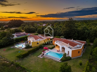 Hiša Svetvinčenat, 180m2