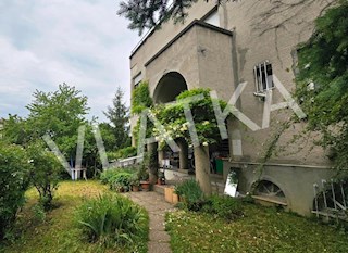VILLA NA TUŠKANCU