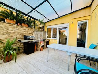 JADRANOVO - trisobno stanovanje s čudovito teraso