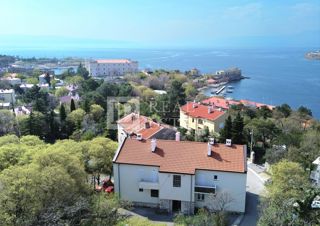 KRALJEVICA - stanovanje v pritličju 100 metrov od morja