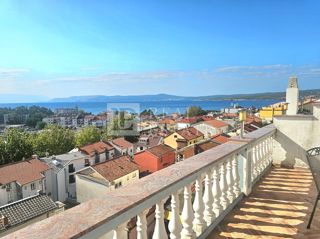 CRIKVENICA - stanovanjski objekt z 8 apartmaji