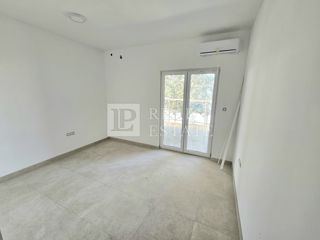 CRIKVENICA - enosobno stanovanje v bližini vseh storitev