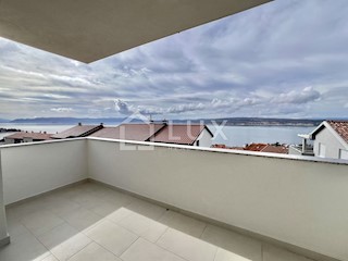 CRIKVENICA - novogradnja, apartma 122m2, pogled na morje