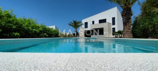 Hiša Malinska, Malinska-Dubašnica, 290,43m2