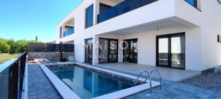 Hiša Malinska, Malinska-Dubašnica, 170m2