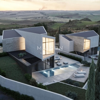 Unikatna Vila v Pićanu – Novogradnja z Bazenom