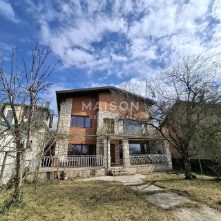 Hiša Zibel, Sisak, 400m2